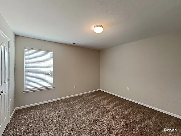 5615 Graypark Dr — Photo 14