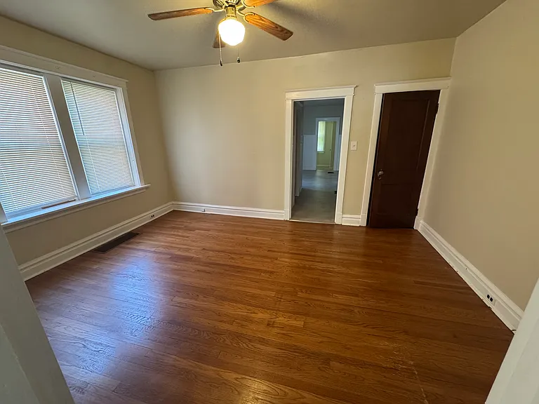 4600 Quincy St #1W — Photo 2