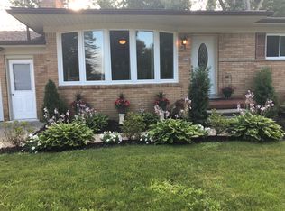 53214 Dryden St, Shelby Township, MI 48316