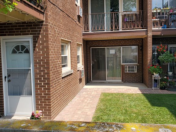 4th image of 3161 Paris Ave APT 104