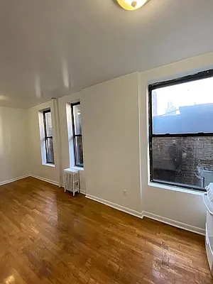 Rented by Peter R. Hungerford, LREB | media 15