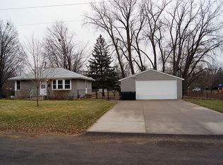 1301 Park Rd, Bloomington, MN 55425