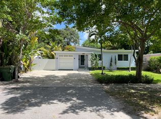 1365 NE 132nd St, North Miami, FL 33161