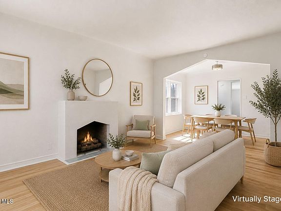3rd image of 3027 Morehead Ave