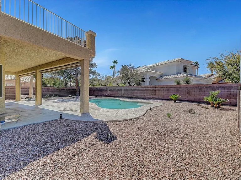 2525 Huber Heights Dr — Photo 66