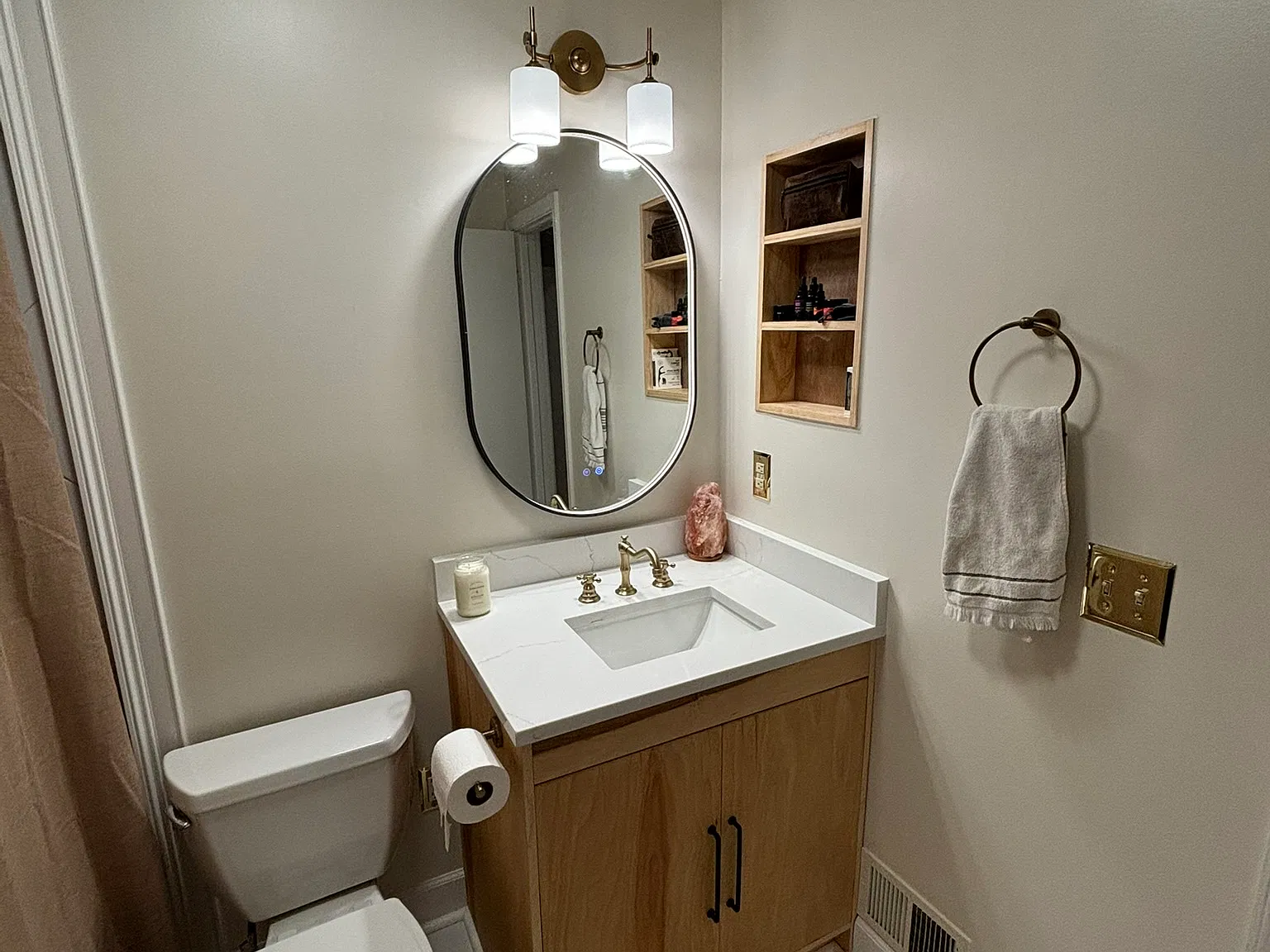 3 bed, 1800 sqft, $3,100 — Photo 3