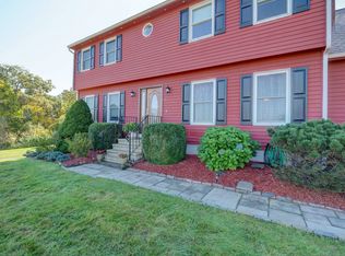 53 Dinatale Dr, Durham, CT 06422