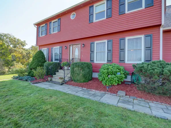 53 Dinatale Drive, Durham, CT 06422
