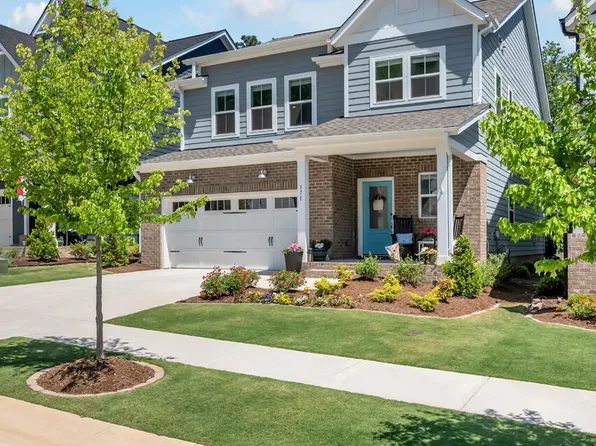 171 Beacon Dr, Pittsboro, NC 27312