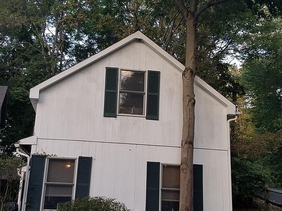 Side view of cottage.