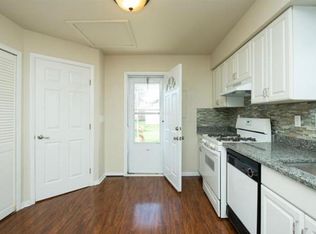 1821 E Meyers Ave, Hazel Park, MI