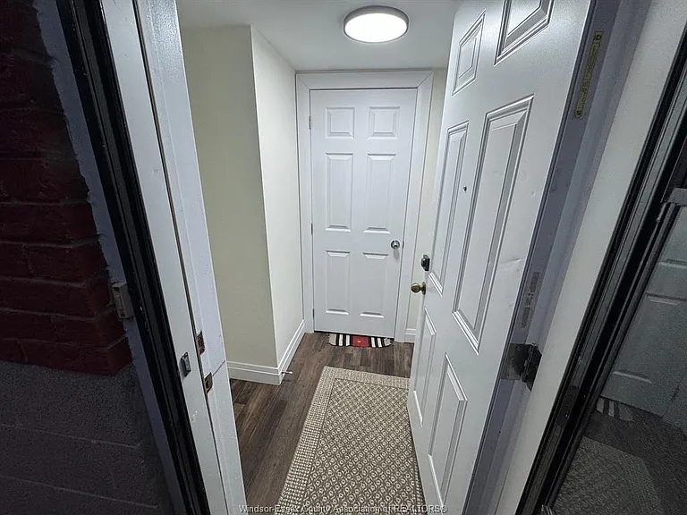 9248 Esplanade Dr #BASEMENT — Photo 6