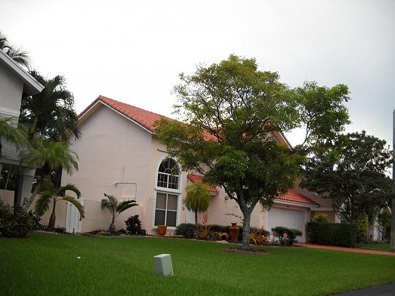2nd image of 20620 NW 5th St