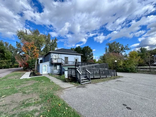 67 Lincoln St Unit 2, Essex Junction, VT 05452