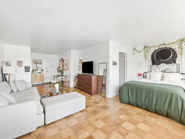 205 W End Ave APT 16F, New York, NY 10023