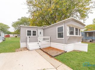 1410 Shore Dr, Findlay, OH