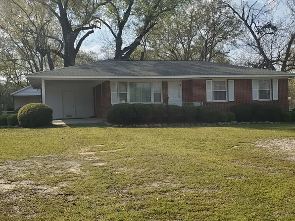 115 S College Ave, Louisville, GA 30434