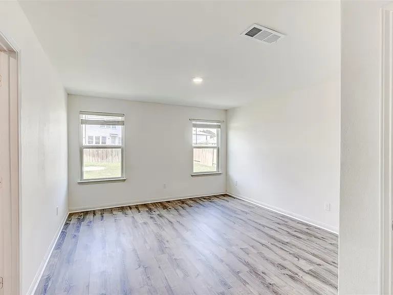 18744 Speculator Ln — Photo 16