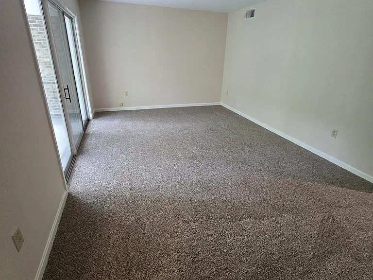 56 Thompson Ave #1 — Photo 11