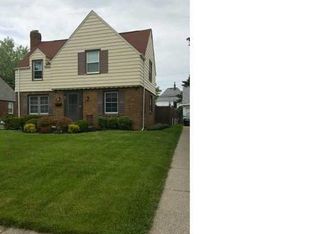 32 Treehaven Rd, Buffalo, NY 14215