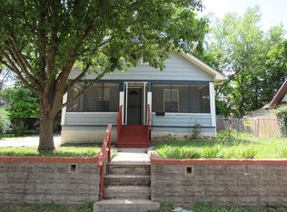 304 S Hocker Ave, Independence, MO 64050