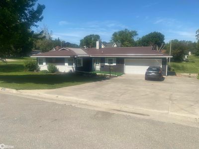 101 N Wilson St, Toledo, IA, 52342