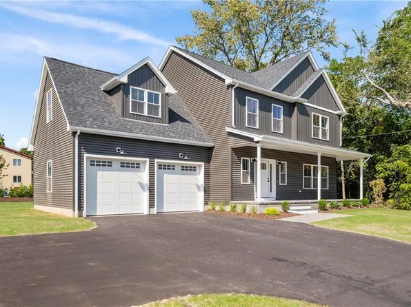 1796 Old Louisquissett Pike, Lincoln, RI 02865