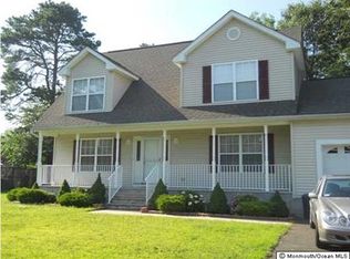 1325 Commonwealth Blvd, Toms River, NJ