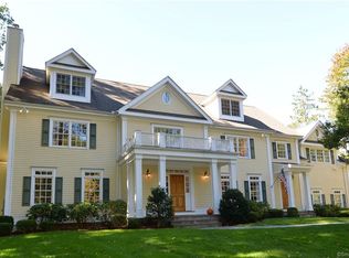 506 Hunting Ridge Rd, Stamford, CT 06903