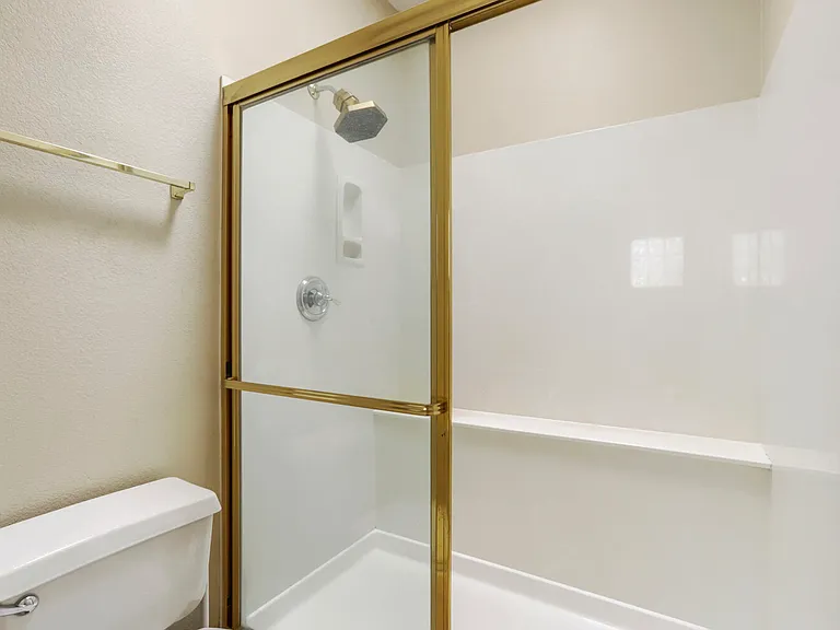 9047 W Port Royale Ln — Photo 11