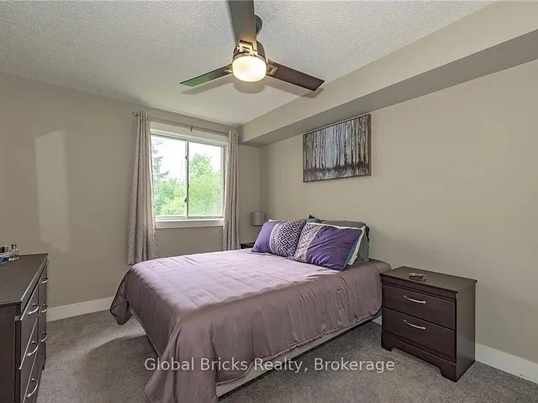1096 N Jalna Blvd #39 — Photo 12