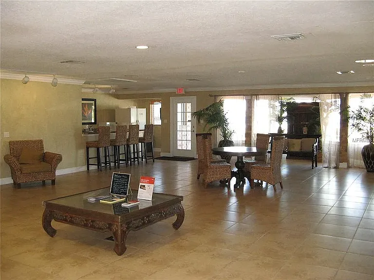 13708 Orange Sunset Dr — Photo 27