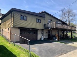 South Aly, New Eagle, PA