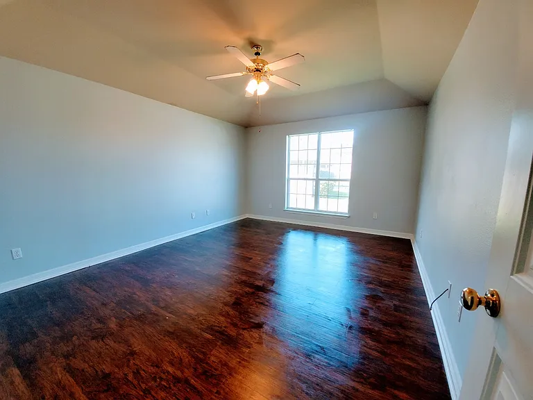 5866 Palo Pinto Dr — Photo 10