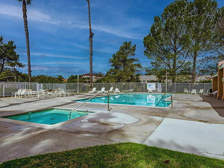 11239 Avenida De Los Lobos — Photo 28