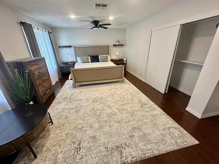 4329 Murillo St #6 — Photo 8