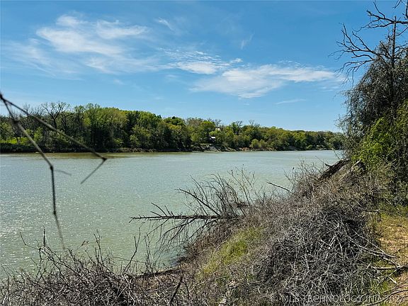 4th image of Highway 78