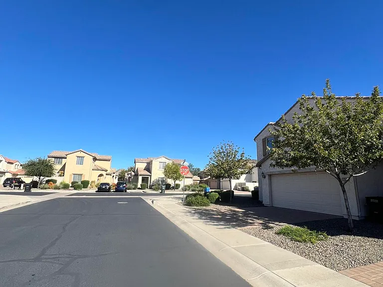 26733 N 53rd Ln — Photo 35
