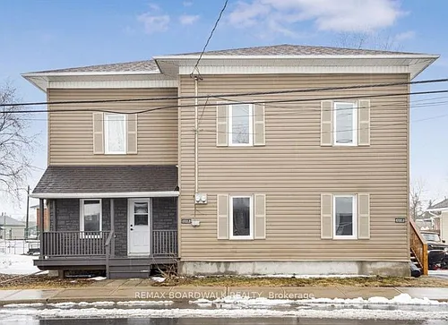 4534 A Ste Catherine St #A Photo 1 4534 A Ste Catherine St #A Photo 1