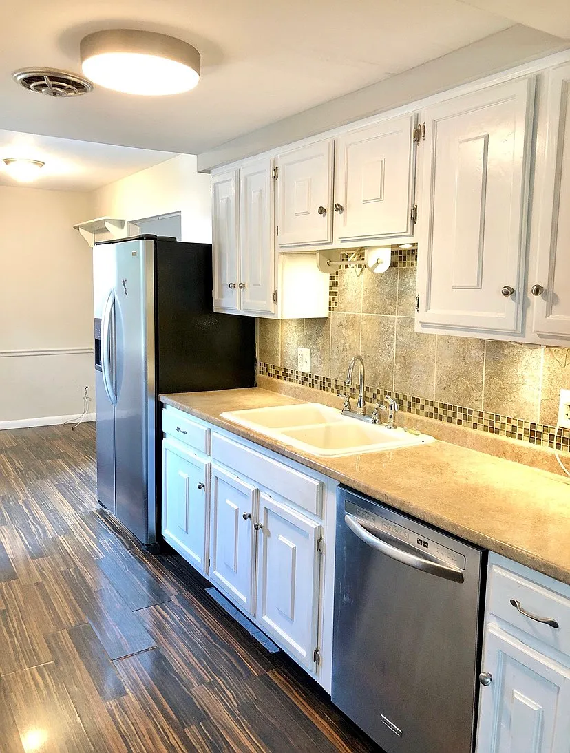 2242 Fort Pickens Ct — Photo 2