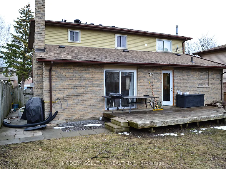 65 Manning Cres — Photo 28