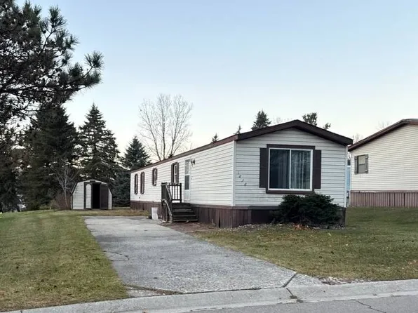 1838 Fenn St #466, Milford, MI 48381
