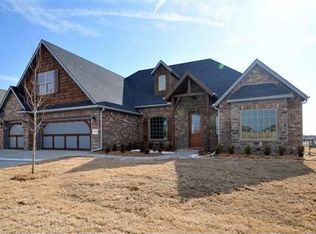 5619 Nottingham Dr, Bartlesville, OK 74006