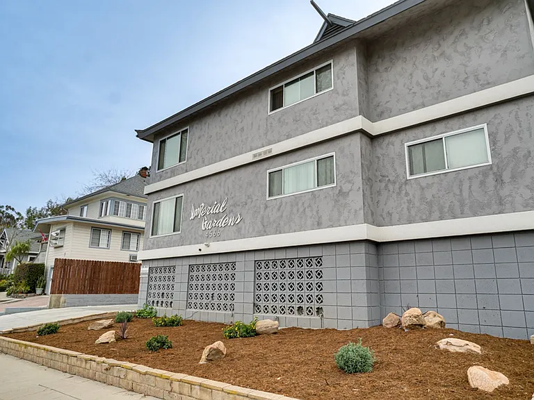 Imperial Gardens Apartments — Photo 31