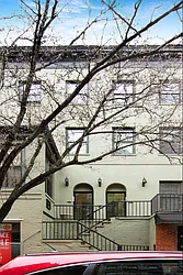 275 West 22nd Street in Chelsea