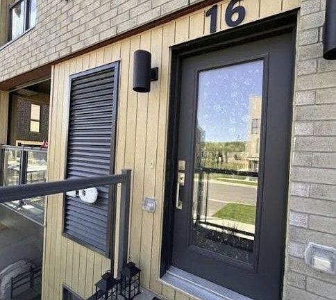 4th image of 16 Urbane Blvd
