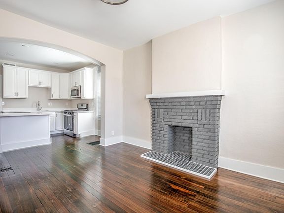 2nd image of 1128 Tamm Ave