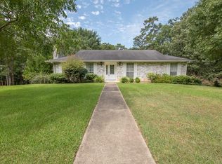 255 White Oak Dr, Boyce, LA 71409