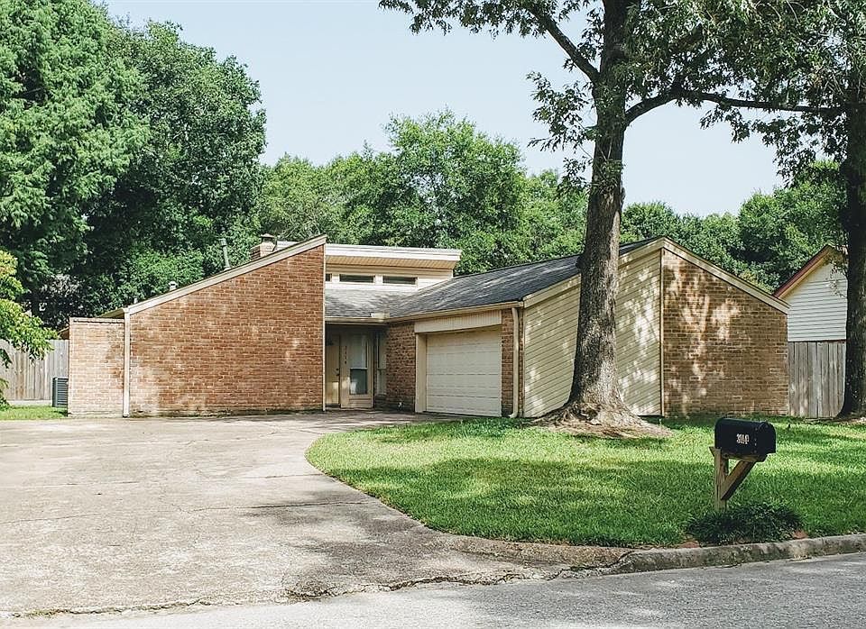 1st image of 3114 Cascade Creek Dr