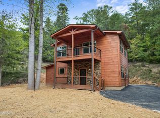 1007 King Branch Rd, Sevierville, TN 37876